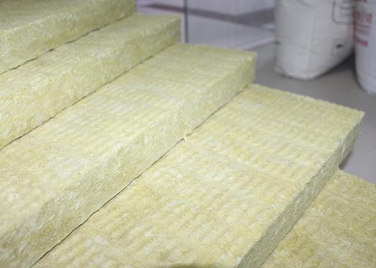 信阳岩棉板有哪些施工技巧？